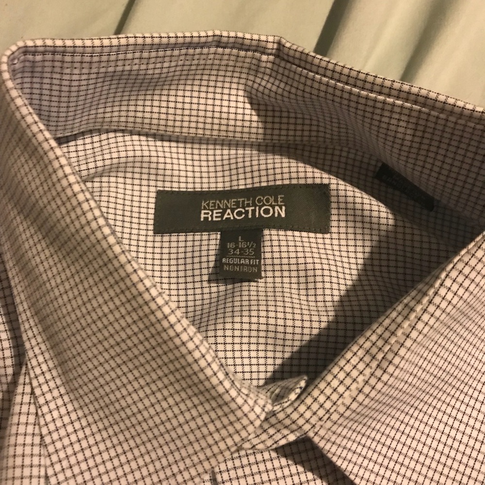 Kenneth Cole Reaction Dress Shirt 34/35